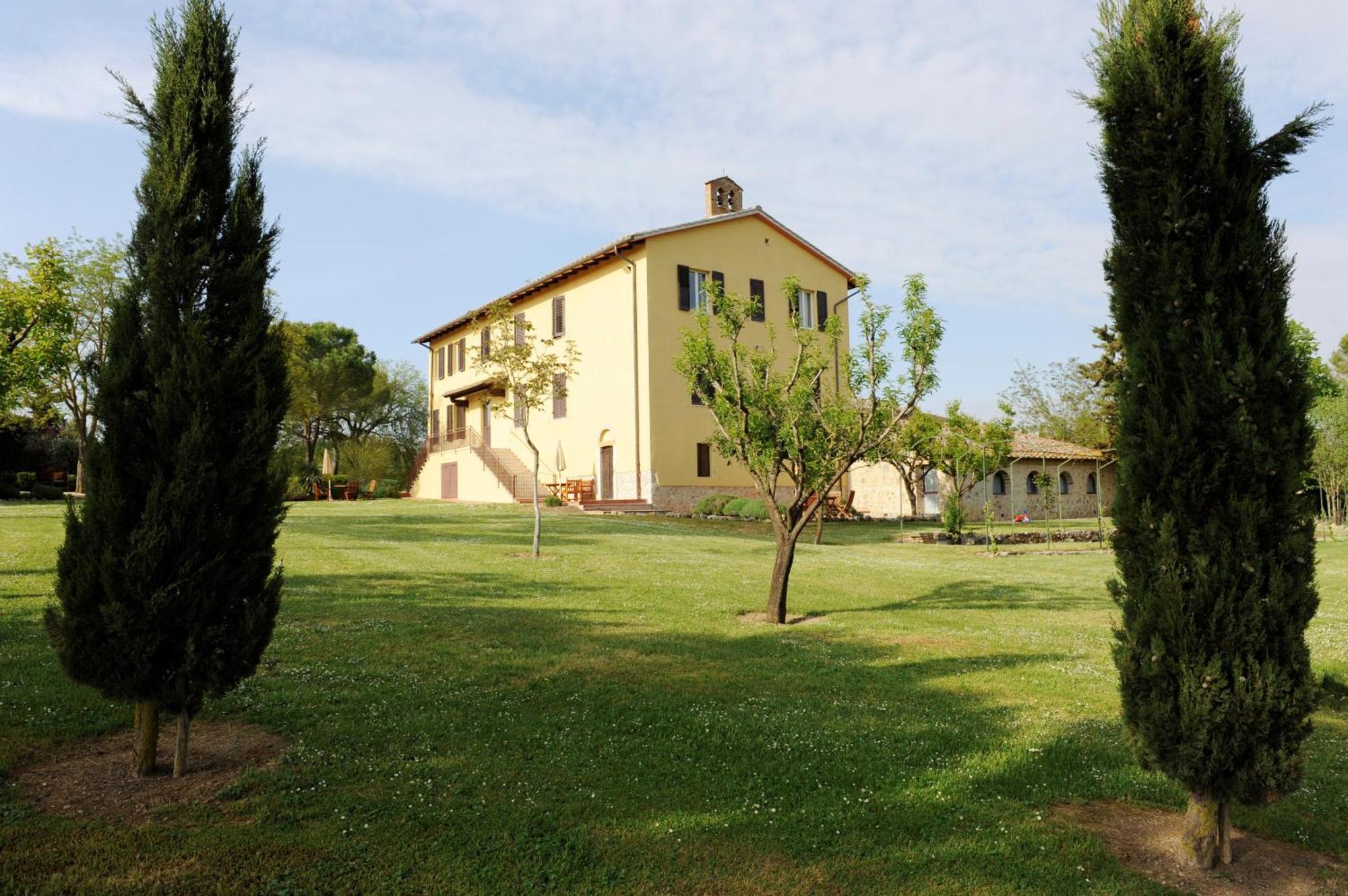 فيلا Casole dʼElsaفي Fattoria Agriturismo Nerbona المظهر الخارجي الصورة